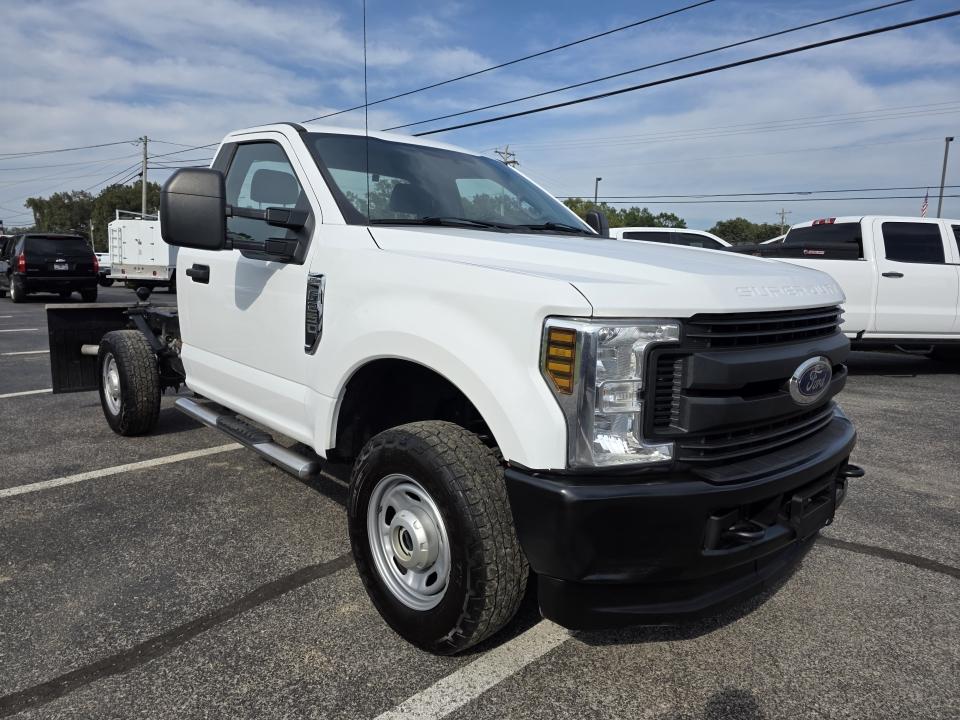 ford f-250 super duty 2019 1FTBF2B64KED38933 image ford f-250 super duty 2019 1FTBF2B64KED38933 image